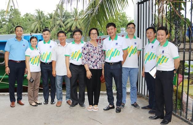 Đoàn công tác PVFCCo đến thăm và làm việc với các khách hàng thuộc hệ thống phân phối sản phẩm phân bón Phú Mỹ khu vực Tây Nam Bộ
