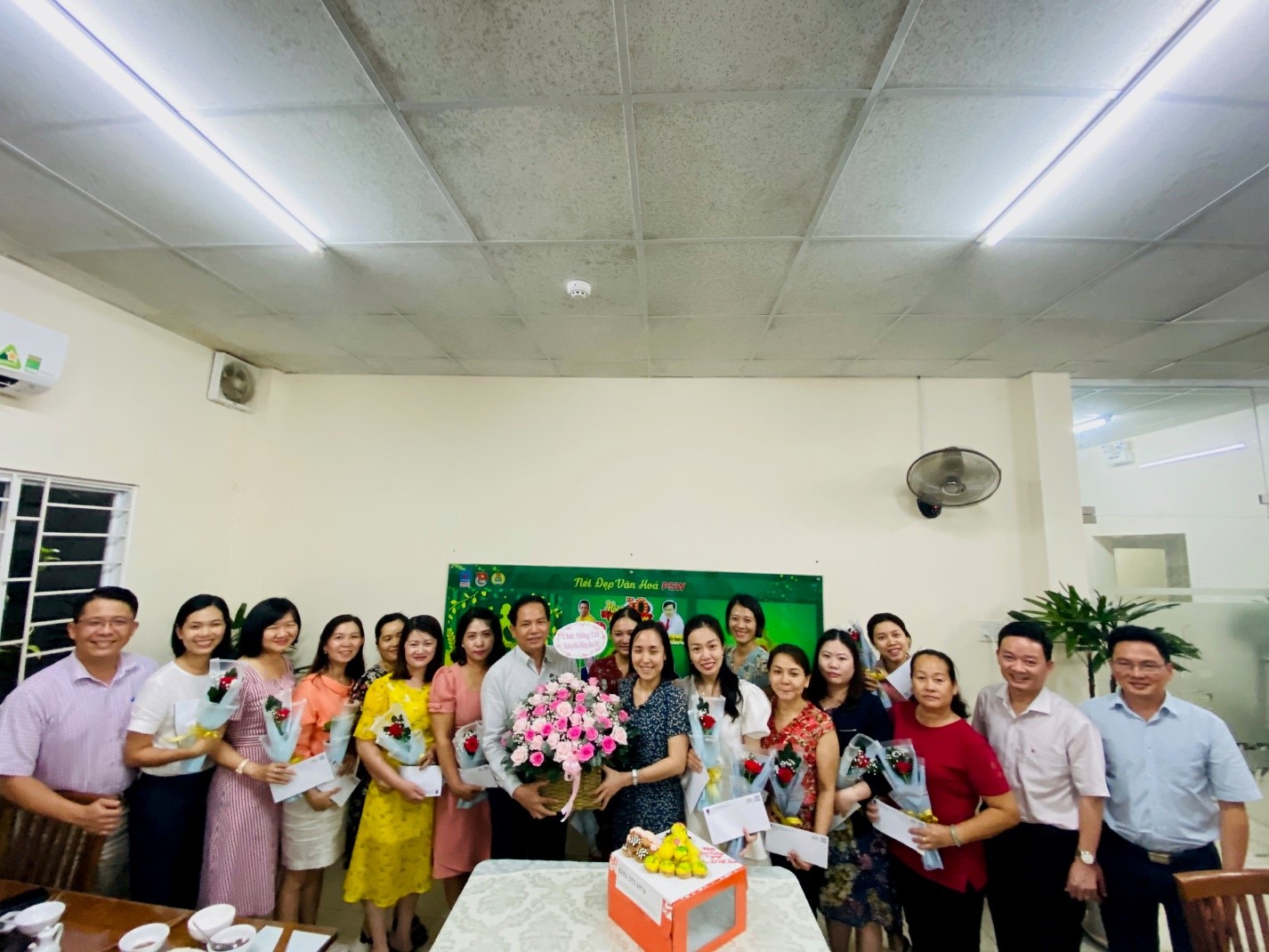 PSW TỔ CHỨC CÁC HOẠT ĐỘNG CHÀO MỪNG  NGÀY PHỤ NỮ VIỆT NAM 20/10