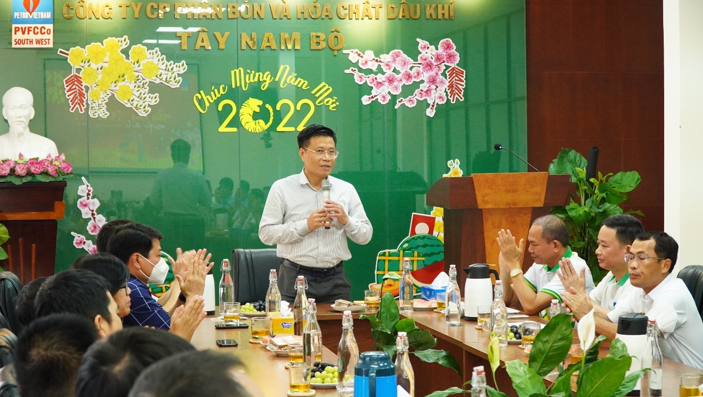 Lãnh đạo Tổng Công ty PVFCCo gặp gỡ chúc mừng năm mới CBNV PSW