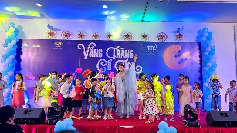 Đoàn Thanh niên PSW tổ chức Trung thu “Vầng trăng cổ tích”