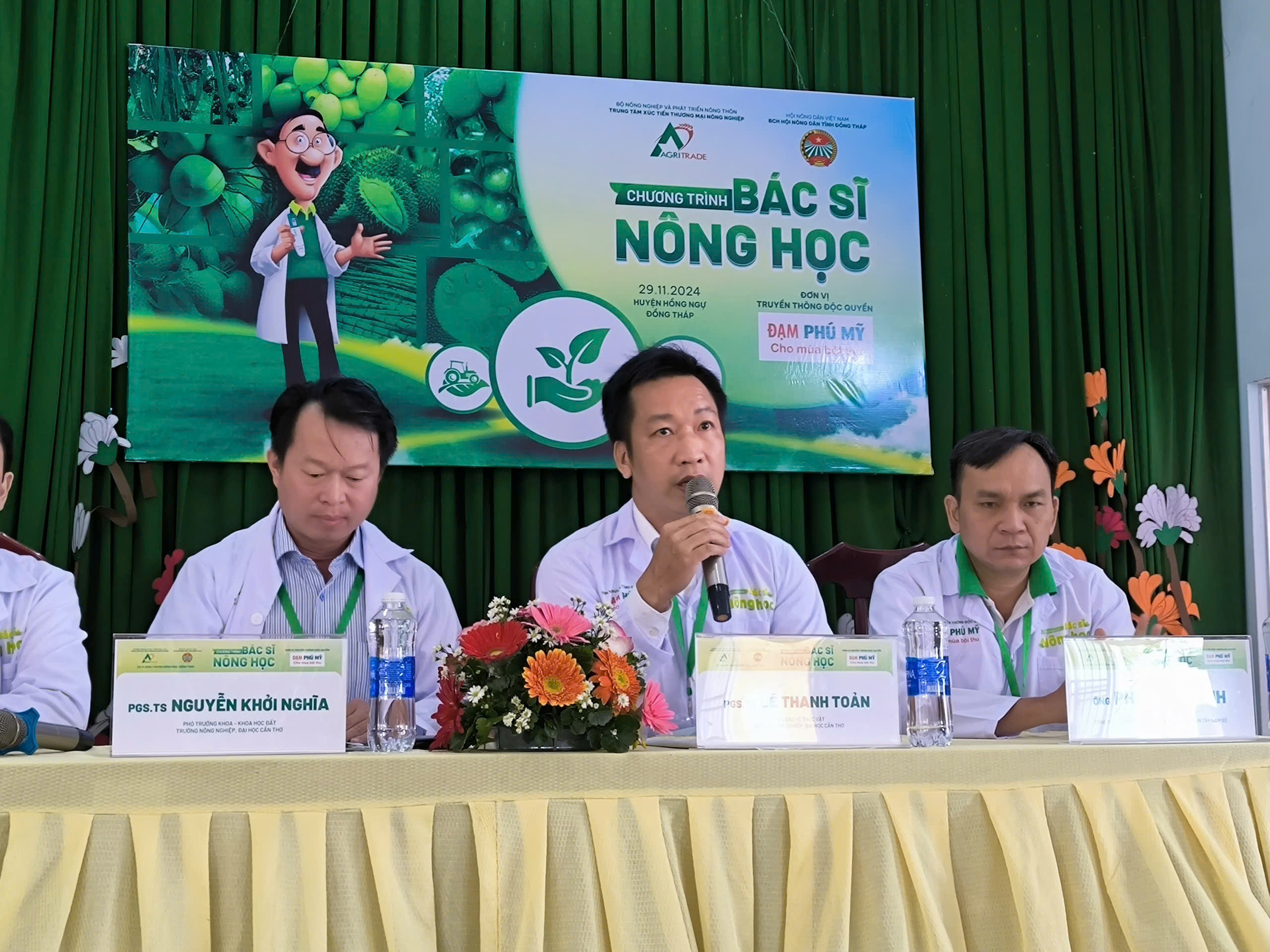 PVFCCo-PSW tham gia chương trình Bác sĩ nông học năm 2024