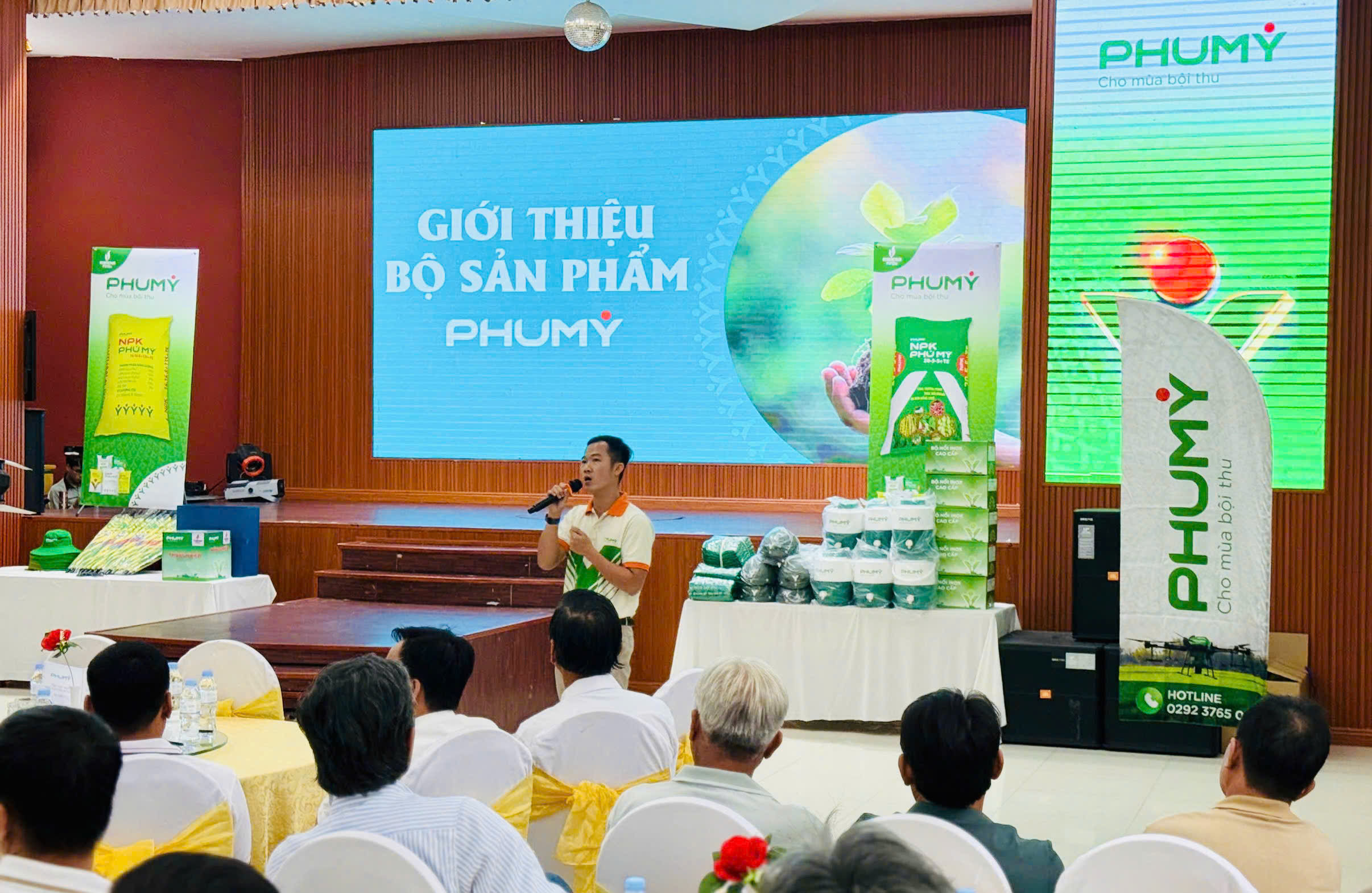 PHÚ MỸ TÂY NAM BỘ TIẾP TỤC GẶP MẶT NÔNG DÂN SẢN XUẤT LỚN TẠI KV ĐỒNG THÁP