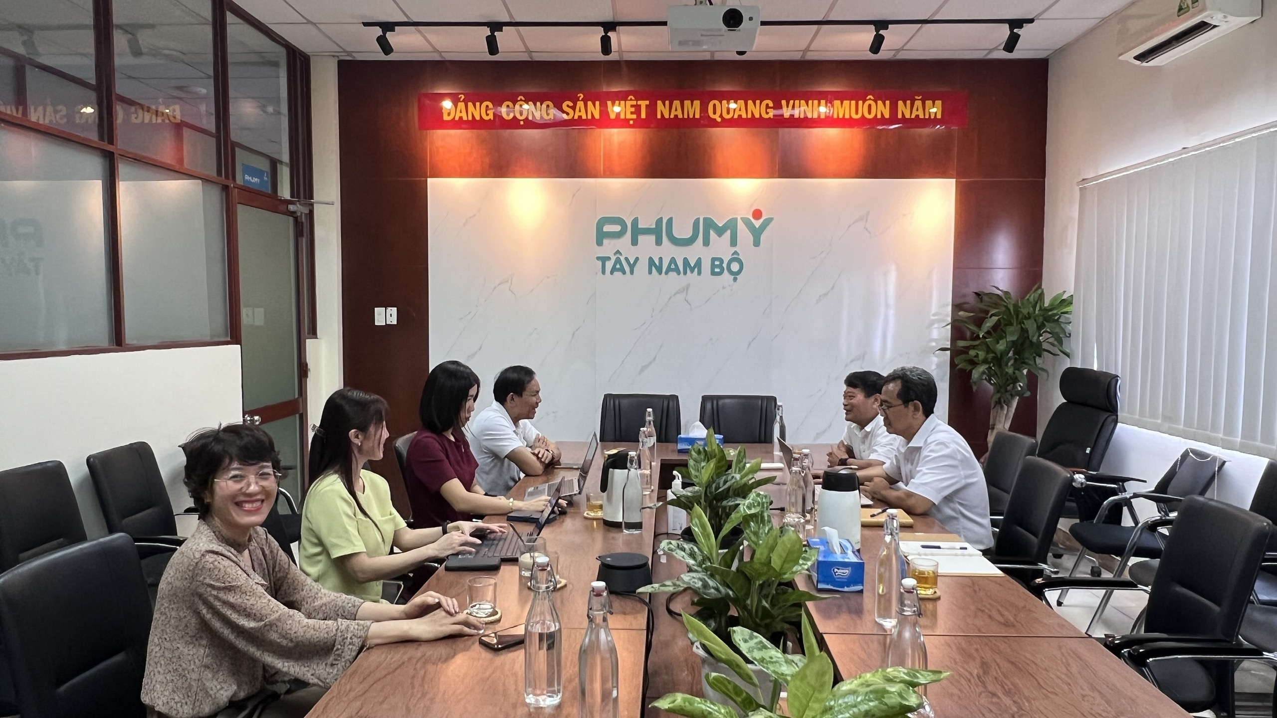 CÔNG ĐOÀN TỔNG CÔNG TY THĂM VÀ CHÚC TẾT CBNV PVFCCo-PSW